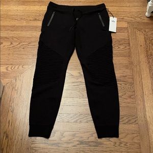 Alo Yoga Urban Moto Sweatpants- black, large, NWT